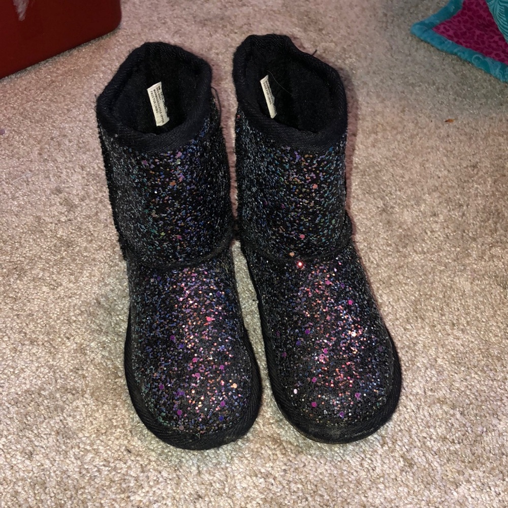 Glitter fleece boots (toddler)